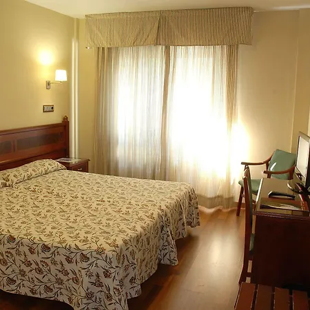Hotel Reyes Catolicos Seville
